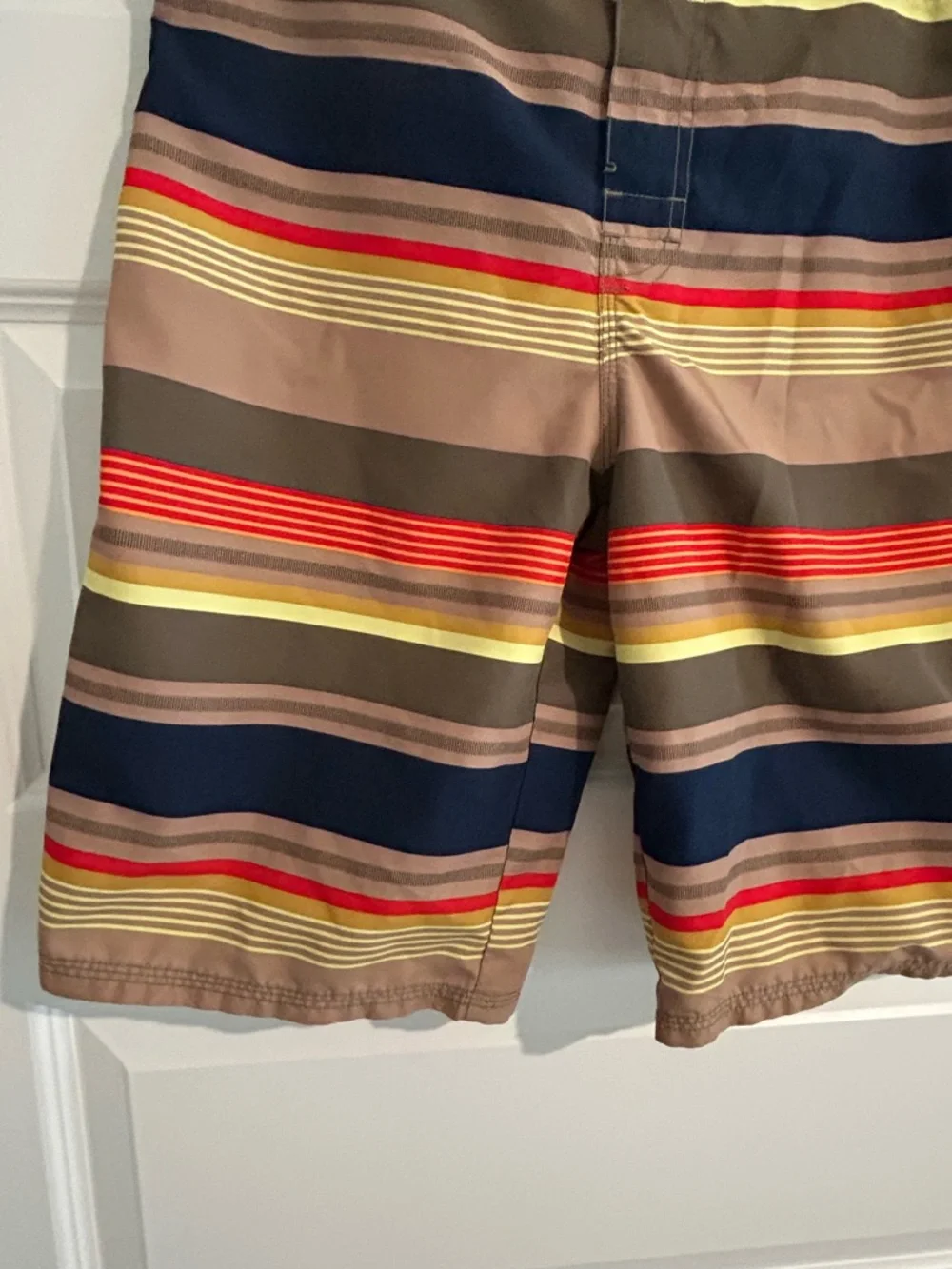 The North Face Board Shorts Tan Multi Stripes Size 14 / 16 Boys
